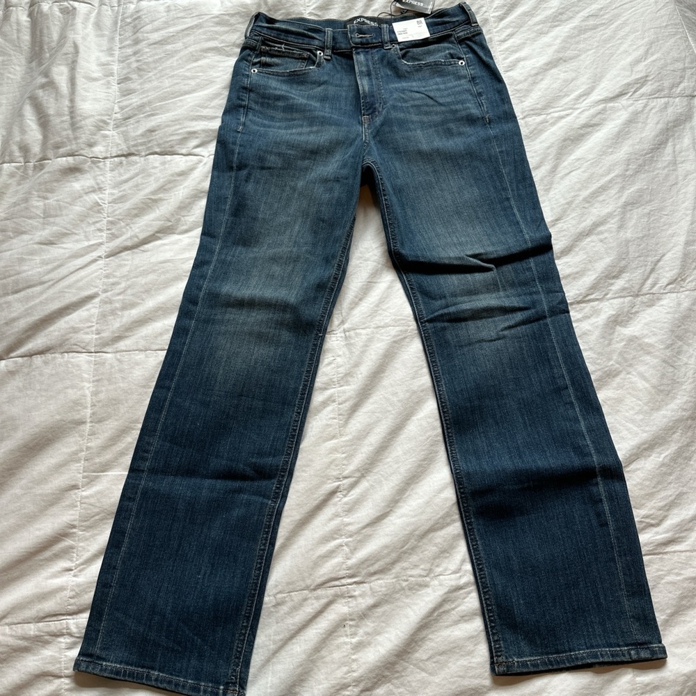 Express straight high rise stretch jeans.